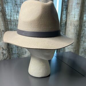 Gray wool hat